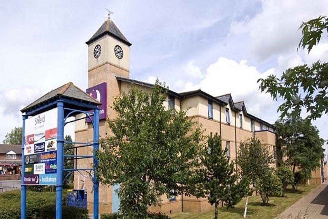 Premier Inn Bristol Filton エクステリア 写真